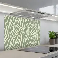 KitchenYeah Spatscherm 90x70 cm - Zelfklevende achterwand Zebra - Motief - Groen - Keuken muurbeschermer - Spatwand fornuis