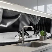 KitchenYeah Keuken achterwand 300x80 cm - Spatscherm zelfklevend Chef - Garnering - Gerecht - Muurbeschermer - Spatwand fornuis