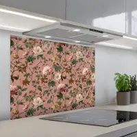 KitchenYeah Spatscherm 80x60 cm - Zelfklevende achterwand Bloemen - Klassiek - Roze - Keuken muurbeschermer - Spatwand fornuis