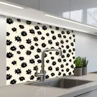 KitchenYeah Keuken achterwand 100x80 cm - Spatscherm zelfklevend Madeliefjes - Grafisch - Zwart - Beige - Muurbeschermer - Spatwand fornuis