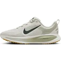 Nike Sportschoen 'VOMERO 18' stone grey / lichtgrijs