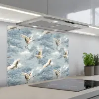 KitchenYeah Spatscherm 90x70 cm - Zelfklevende achterwand Wolken - Kraanvogels - Blauw - Keuken muurbeschermer - Spatwand fornuis