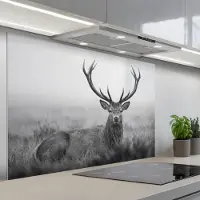 KitchenYeah Spatscherm 120x80 cm - Zelfklevende achterwand Hert - Mistig - Zwart - Wit - Keuken muurbeschermer - Spatwand fornuis