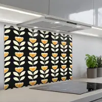 KitchenYeah Spatscherm 80x55 cm - Zelfklevende achterwand Retro - Bloem - Zwart - Okergeel - Keuken muurbeschermer - Spatwand fornuis