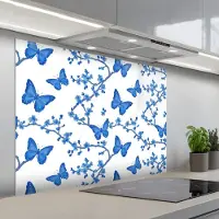 KitchenYeah Spatscherm 100x75 cm - Zelfklevende achterwand Vlinder - Bloemen - Blauw - Keuken muurbeschermer - Spatwand fornuis