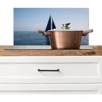 KitchenYeah Spatscherm keuken 60x30 cm - Kookplaat achterwand Zeilboot - Zee - Blauw - Muurbeschermer - Spatwand fornuis - Hoogwaardig aluminium