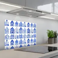 KitchenYeah Spatscherm 70x50 cm - Zelfklevende achterwand Patroon - Huizen - Blauw - Keuken muurbeschermer - Spatwand fornuis