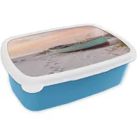 MuchoWow Broodtrommel Blauw - Lunchbox Rustiek - Roeiboot - Zandstrand - Brooddoos 18x12x6 cm - Brood lunch box - Broodtrommels voor kinderen en volwassenen