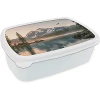 MuchoWow Broodtrommel Wit - Lunchbox Bergen - Water - Bomen - Brooddoos 18x12x6 cm - Brood lunch box - Broodtrommels voor kinderen en volwassenen