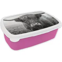MuchoWow Broodtrommel Roze - Lunchbox Schotse hooglander - Zwart - Wit - Gras - Brooddoos 18x12x6 cm - Brood lunch box - Broodtrommels voor kinderen en volwassenen