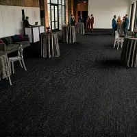 Floordirekt Op Maat Hemaakt Tapijt Sintra - Voor Evenementen & Beurzen - Onderhoudsvriendelijke Loper - Voor Beurzen & Evenementen - Zwart - 100 x 600 cm