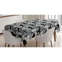 Abakuhaus Bulldog Tafelkleed – Binnen/Buiten, 140x200 cm, Satin, Grijs