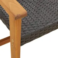 Laura Tuinstoel 2 stuks met rugleuning en armleuningen – Zwarte PE-Kunstrotan tuinmeubelen met acaciahouten frame – Comfortabele terrasstoelen voor buiten, zithoogte 40 cm, draagvermogen 110 kg –