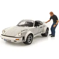 Porsche 911 'Röhrl x 911' + Figur - 1:18 - Schuco