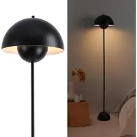 Alpinaluz Klassieke staande lamp in Scandinavisch design, zwart van kleur, met een parabolische kap en voet. Geschikt voor een E27-lamp en ideaal voor de woonkamer, eetkamer of slaapkamer