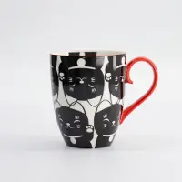 Tokyo Design Studio – Kawaii Lucky Cat Mok – Zwart/Wit – 340 ml – Geschenkdoos