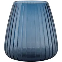 XLBoom DIM 2.0 Small Blauw – Mondgeblazen glazen vaas met streeppatroon – Verkrijgbaar in Green | Blue | Grey – Tijdloze design vaas door Ann & GJ