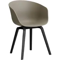HAY Stoel AAC22 Black Water-Based Lacquered Oak Veneer 4 Leg Base Standard Glider Khaki 2.0 Shell