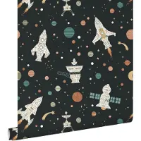 ESTAhome behang planeten in de ruimte zwart, groen en bruin - 50 x 900 cm - 132071