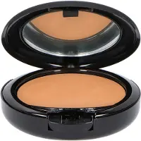 Make-up Studio Face Light Velvet Foundation SPF25
