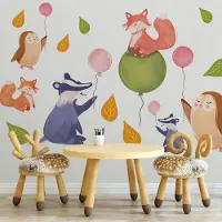 Inna Dieren op Ballonnen - Muursticker - 100x200cm - Hoge Resolutie - Wit Mat