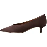 Next Puntige lage naaldhakken schoenen