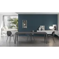 STONES Grote uittrektafel (130–290 cm) met een cementgrijs melamineblad en zwarte metalen poten – een modern en veelzijdig designmeubel