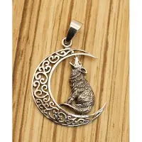 925 Sterling zilveren hanger wolf op maan - hanger van huilende wolf op sierlijke maan - wolven hanger gemaakt van zilver - hanger van maan met sier tekens en wolf op de maan - huilende wolven hanger