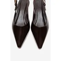 Prologue Jenna Slingback Pump met Puntige Neus