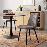 Glamour Comfortabele Luxe Scandinavische Eetkamerstoelen Sagi Set van 4 – Grijze Gestoffeerde Dining Chairs met Metalen Poten en SGS Certificering 45 x 56 x 84 cm
