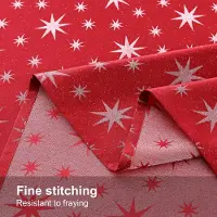 Unyqoos Rood tafelkleed met sterrenpatroon voor feestelijke kerstdecoratie