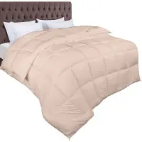 Unyqoos Heerlijk Comfortabel Vierseizoenendekbed 200 x 200 cm met Zachte Vezelvulling en Ademend Ontwerp