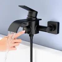 Unyqoos Elegante zwarte badkraan met watervaluitloop en drukschakelaar voor badkamer