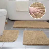 Unyqoos Uitgebreide 3-Delige Badmatset met Hoogwaardige Microvezel en Antislip Eigenschappen