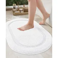Unyqoos Zachte en Absorberende Witte Badmat met Antislip Achterkant 50 x 80 cm