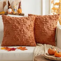 Unyqoos Set van 2 decoratieve kussenslopen met esdoornblad voor herfst