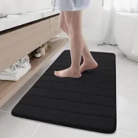Unyqoos Zwarte absorberende badmat met traagschuim en antislip voor veilig gebruik
