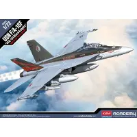 ACADEMY Modelbouwpakket Militaire voertuigen - 12577 USN F/A-18F - VFA-154 Black Knights Plastic - 1:72 - Modelbouw