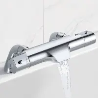 Unyqoos Stijlvolle waterval-badkraan met thermostaat en chroom afwerking voor douche en bad