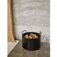 Ferm Living Port Bergvak Voor Brandhoudt / Emmer - Houtopslag en brandveiligheid Ijzer Black - 1104270160