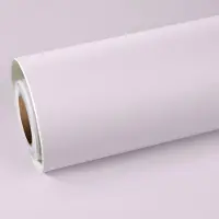 Unyqoos Folie voor meubels in zachte lila tint met zelfklevende functie voor veelzijdig gebruik