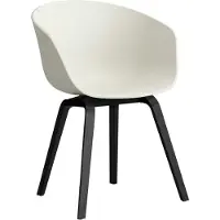 HAY Stoel AAC22 Black Water-Based Lacquered Oak Veneer 4 Leg Base Standard Glider Melange Cream 2.0 Shell