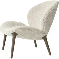 Vipp Lodge Fauteuil Lage Rug Donker Eiken / Curly 09 Off-white - Fauteuils Schapenvacht Offwhite - 469DACU00009