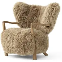&tradition Wulff Lounge Chair ATD2 fauteuil Geolied eikenhout-Sheepskin honey