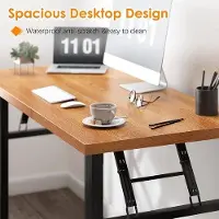 OEM Moderne computerwerkplek met monitorstandaard / eenvoudige bureaucomputer-opstelling met groot werkblad van 80x40x75 cm