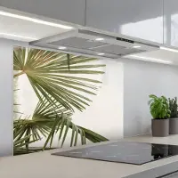 KitchenYeah Spatscherm 90x70 cm - Zelfklevende achterwand Palmbladeren - Groen - Natuur - Keuken muurbeschermer - Spatwand fornuis