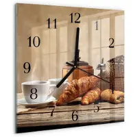 Drukarnia Piga Wandklok - Croissants Wandklok Glas Decoratie - 30x30 cm - Bruin Gekleurde Glazen Klok - Zwarte Handen - Vierkante Wandklok - Wandklok Glas Decoratie - Gekleurde Glazen Klok