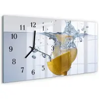Tulup Wandklok - Citroen in water Wandklok Glas Met Motief - 60x30 cm - Blauw Decoratieve Glazen Klok - Zwarte Handen - Rechthoekige Wandklok - Klok Glas Met Opdruk - Moderne Wandklok Glas