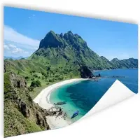 PosterMonkey Uitzicht over Padar eiland Poster 90x60 cm - Foto print op Poster (wanddecoratie)