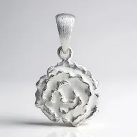 Cavill - Zilveren Hanger 925 Sterling Zilver - Nan Collection Rose Bloem - Compacte Glanzende Bloemenhanger Dames - Elegant Sieraad 22x12 mm